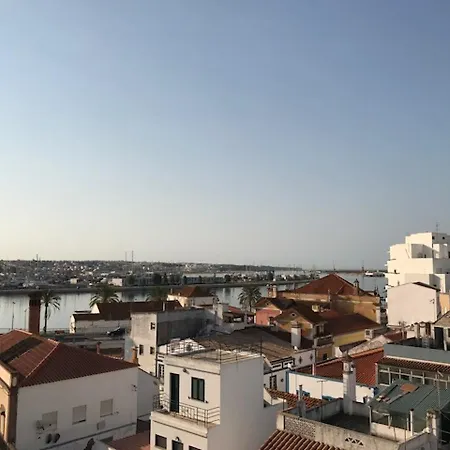 Appartement Studio R. Infante Dom Henrique *